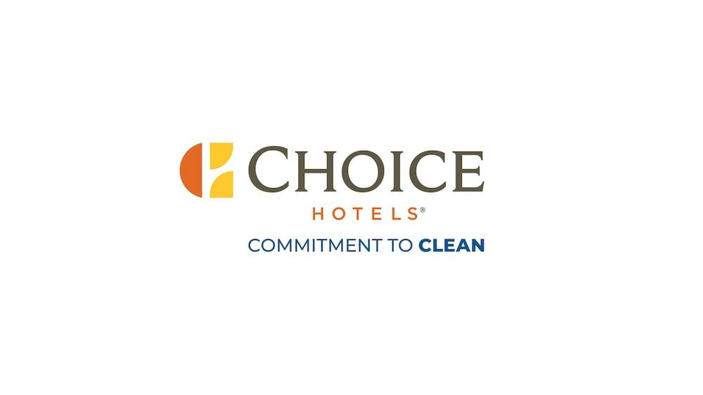 Quality Inn & Suites Montgomery East Carmichael Rd Εξωτερικό φωτογραφία