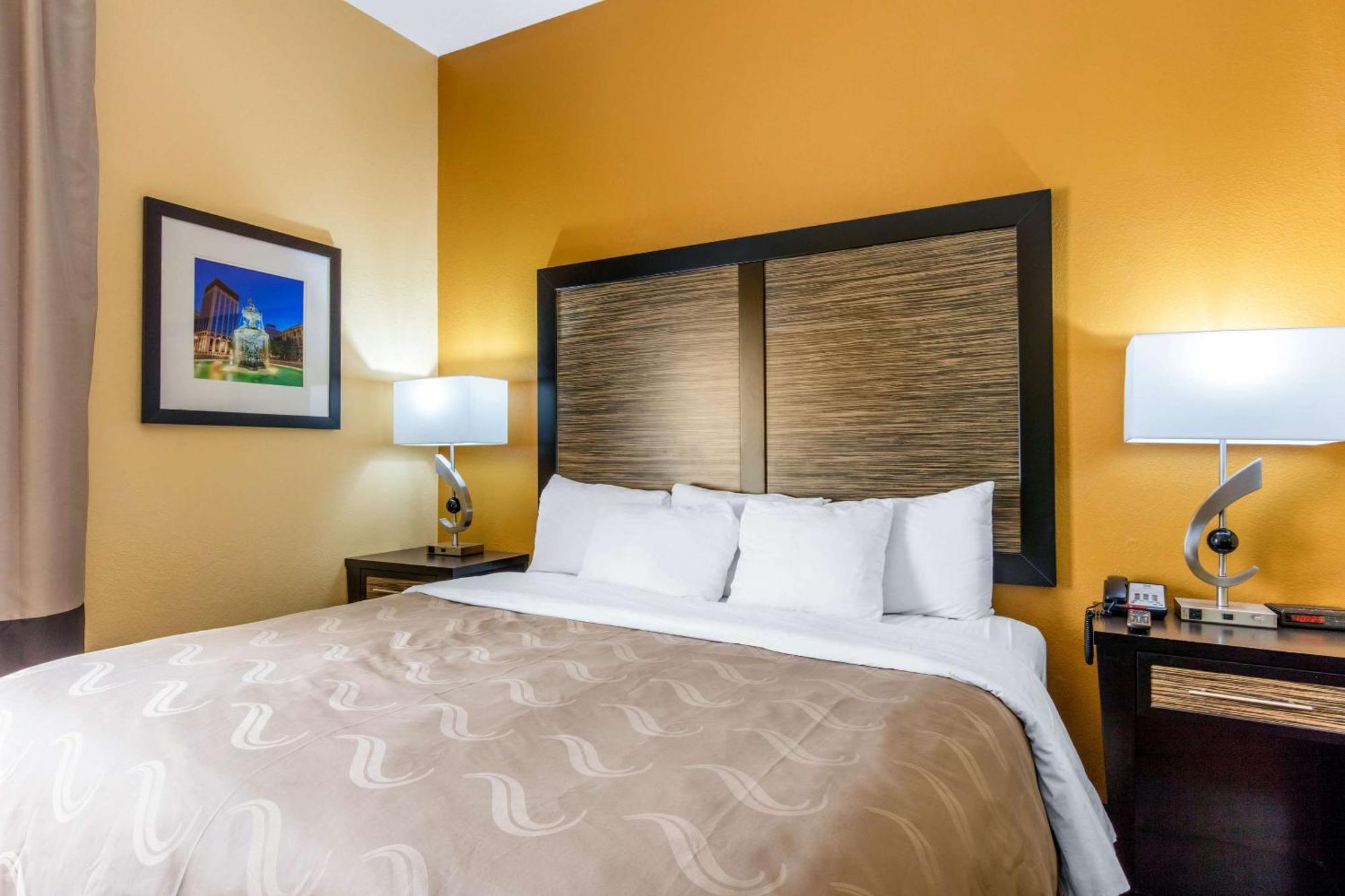 Quality Inn & Suites Montgomery East Carmichael Rd Εξωτερικό φωτογραφία
