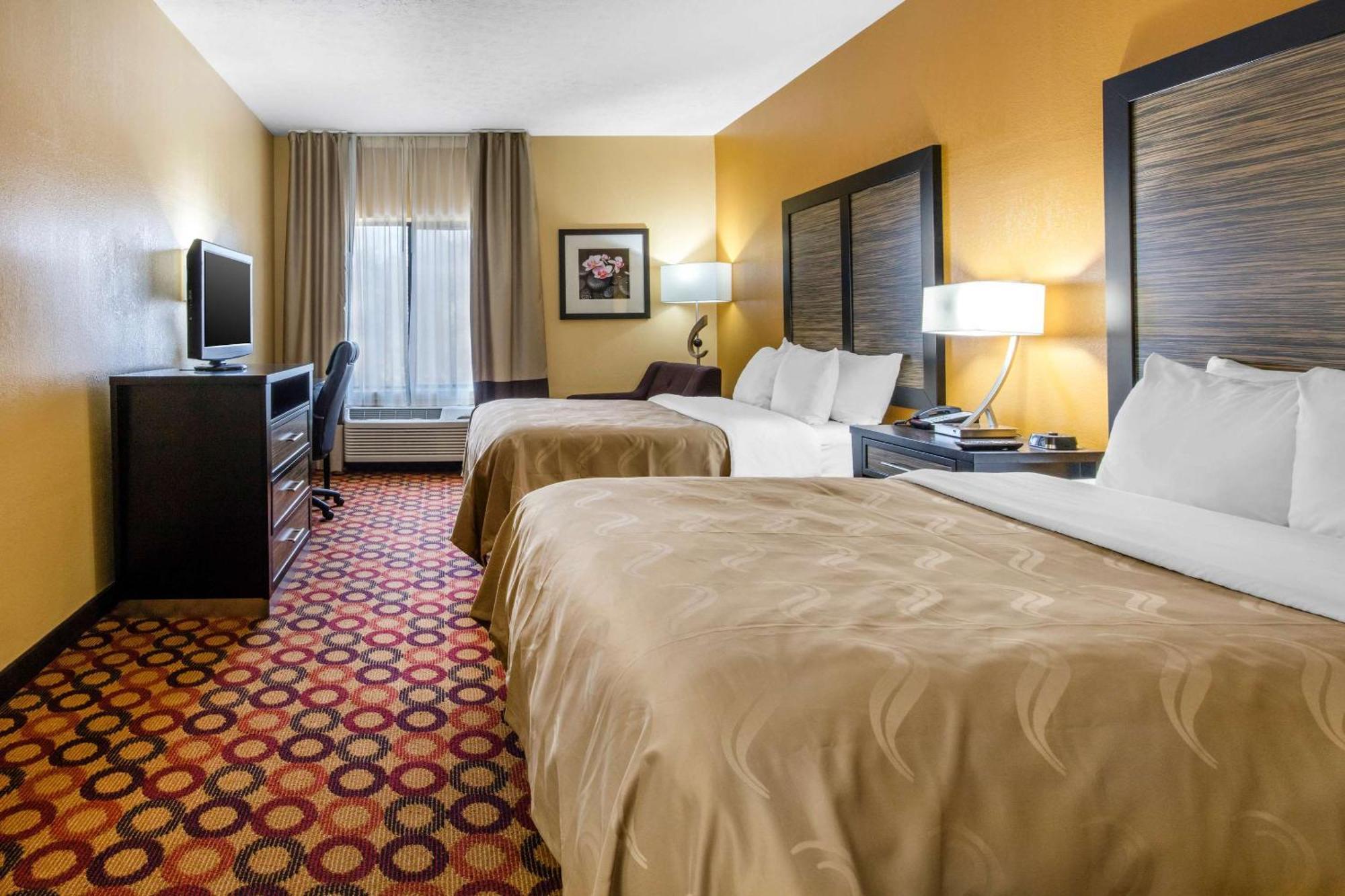 Quality Inn & Suites Montgomery East Carmichael Rd Εξωτερικό φωτογραφία