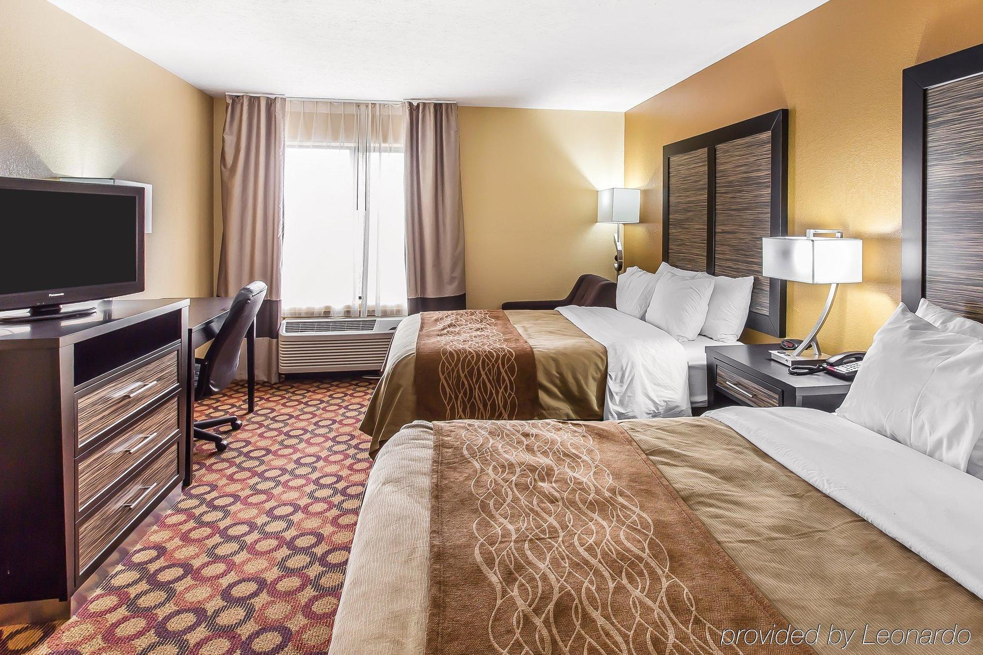Quality Inn & Suites Montgomery East Carmichael Rd Εξωτερικό φωτογραφία
